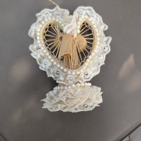 Vintage Lace And Bead Detailed Corn Husk Angel Ornament - Picture 3 of 5